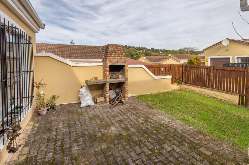 2 Bedroom Property for Sale in Grahamstown Eastern Cape